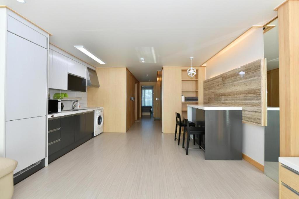 Sokcho Daemyung Heidi Pension Екстер'єр фото