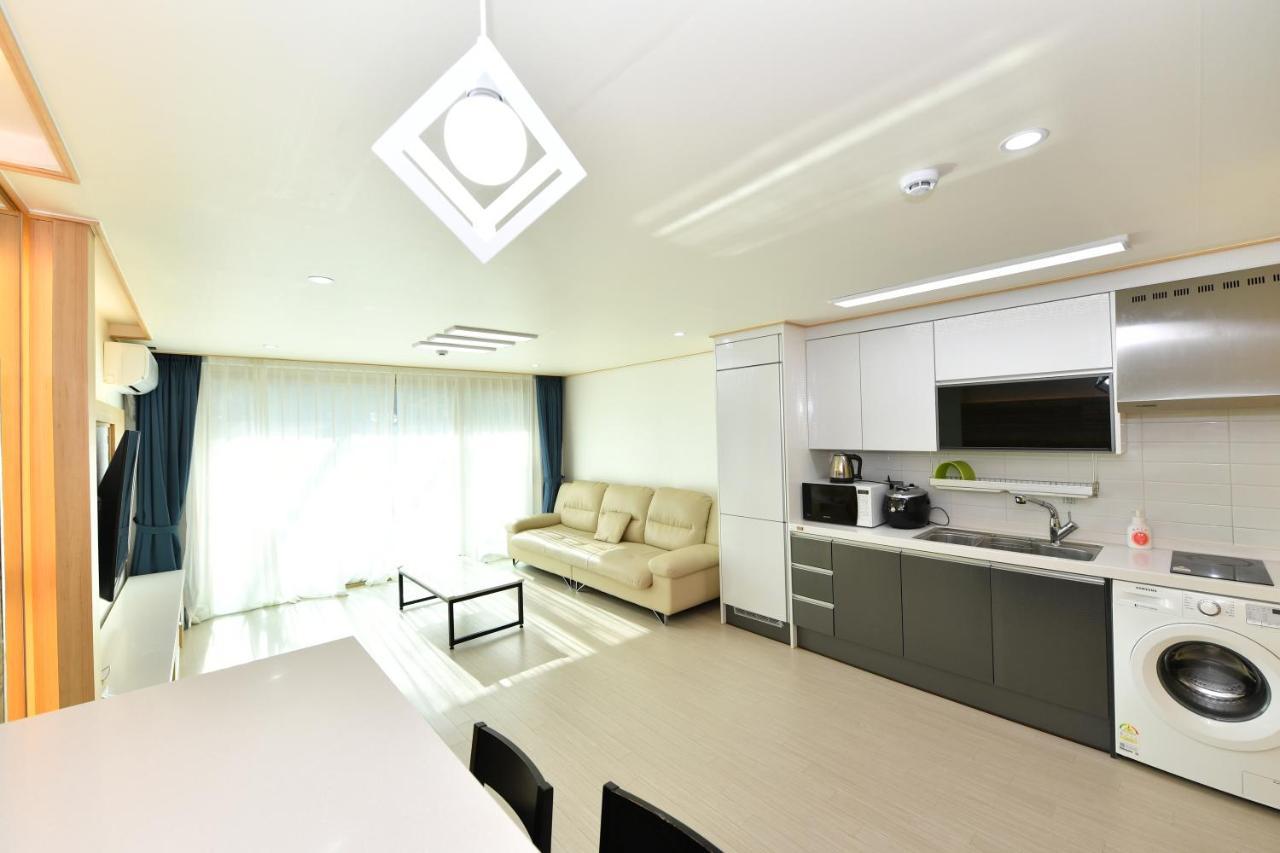 Sokcho Daemyung Heidi Pension Екстер'єр фото